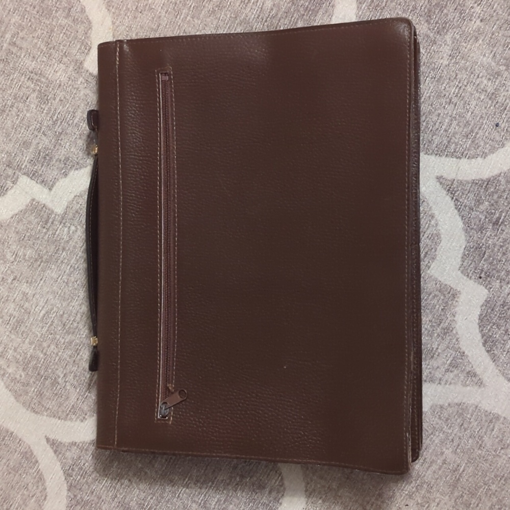 Vintage Brown Leather Briefcase - Picture 2 of 9